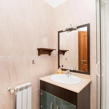 Zlatna * Betina (Sibenik-Knin)