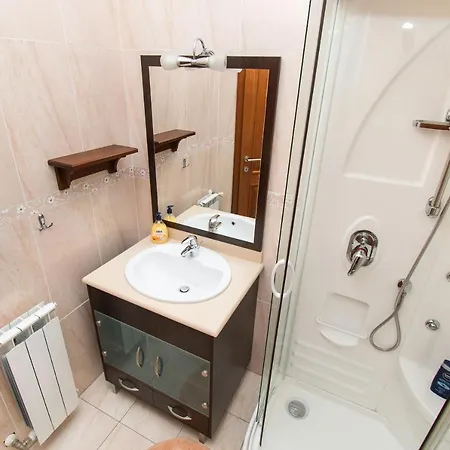 Zlatna * Betina (Sibenik-Knin)