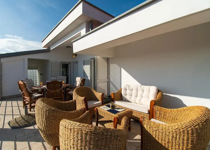 Zlatna Betina (Sibenik-Knin)