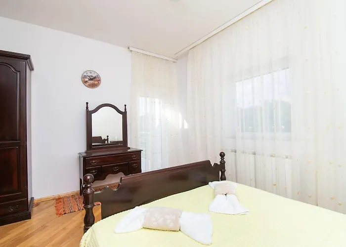 Apartment Zlatna Betina (Sibenik-Knin)