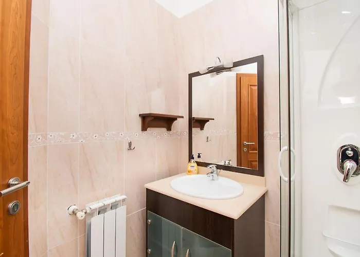 Zlatna * Betina (Sibenik-Knin)