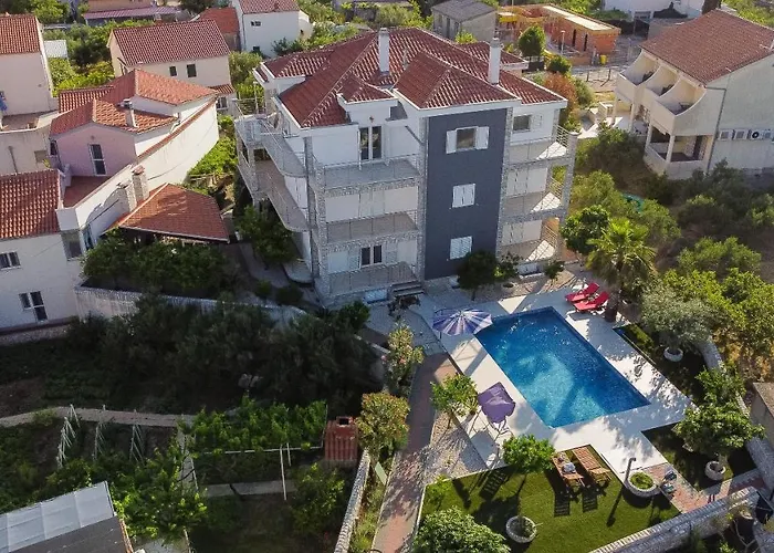 Apartamento Zlatna Betina (Sibenik-Knin)